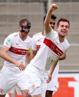 /?proxy=REDAKTION/News/2013-2014/Pascal_Breier_Wahl_Spieler_des_Spieltags_255x310.jpg