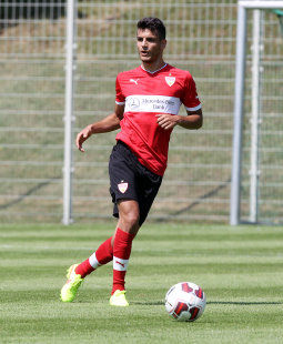 /?proxy=REDAKTION/News/2013-2014/VfBII-Loechgau_255x310.jpg
