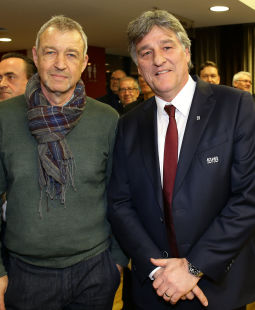 /?proxy=REDAKTION/News/2015-2016/Talkrunde_Neujahrsempfang_255x310.jpg