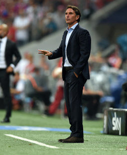/?proxy=REDAKTION/News/2015-2016/Labbadia-vor-HSVVfB-1415-255x310.jpg