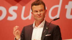 /?proxy=REDAKTION/Verein/News/20151011-Jochen-Roettgermann-255x143.jpg