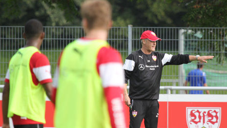/?proxy=REDAKTION/News/2014-2015/20140918_Armin_Veh_PK_vor_VfB-Hoffenheim_1415_464x261.jpg
