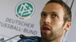 /?proxy=REDAKTION/News/2012-2013/Profis/Andreas_Hinkel_DFB_255x143.png