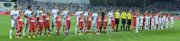 Nach der Niederlage in Rijeka will der VfB am Sonntag in Augsburg drei Punkte einfahren. /?proxy=REDAKTION/News/2013-2014/mannschaft_rijeka_606x140.jpg