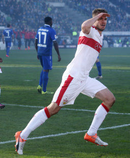 Kam, sah und traf: Simon Terodde /?proxy=REDAKTION/Saison/VfB/2016-2017/20161030-Karlsruher-SC-VfB-Spielbericht-255x310.jpg