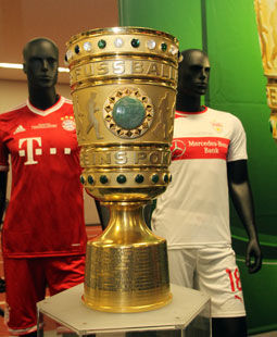 /?proxy=REDAKTION/News/2012-2013/DFB-Pokal/PK-vor-Pokalfinale-2013-2-2.jpg