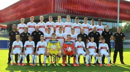 /?proxy=REDAKTION/Saison/Jugend/U16-U9/2015-2016/1516-U15-Mannschaftsbild-255x143.JPG