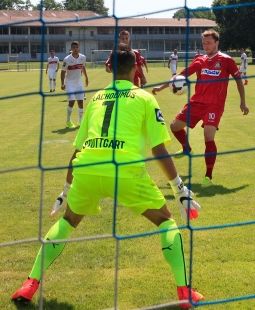/?proxy=REDAKTION/News/2014-2015/14_15_Neckarelz_VfB_II_Galm_Odi_255.jpg