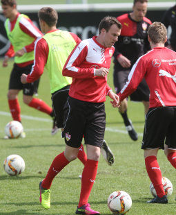 /?proxy=REDAKTION/News/2015-2016/20160503-Kevin-Grosskreutz-255x310.jpg