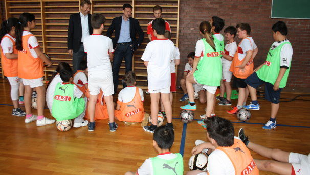 /?proxy=REDAKTION/Verein/Fussball_trifft_Kultur_Bobic_Buchwald_606x343.jpg