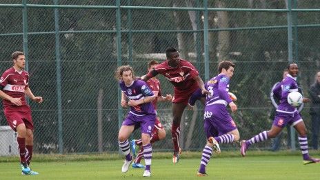/?proxy=REDAKTION/News/2011-2012/Testspiele/VfB-Beerschot_2_464x261.jpg