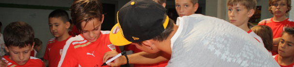 /?proxy=REDAKTION/Verein/Fussballschule/Fussballschule-Fellbach-606x140.jpg