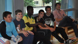 /?proxy=REDAKTION/Verein/News/Kickenundlesen_weilimdorf1_255x143.jpg