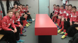 /?proxy=REDAKTION/Saison/Jugend/U16-U9/2014-2015/NLZ_U15-Kabine_255x143.jpg