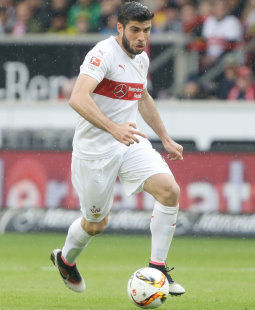 /?proxy=REDAKTION/News/2015-2016/20160423-Emiliano-Insua-im-Dribbling-255x310.jpg