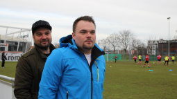 Philipp (l.) und Daniel beim Trainingsbesuch /?proxy=REDAKTION/News/2014-2015/Die_Fraktion_Schmid_und_Hoehl_255x143.jpg