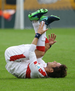 /?proxy=REDAKTION/Saison/VfB/2016-2017/20161015-SG-Dynamo-Dresden-VfB-Hajime-Hosogai-verletzt-255x310.jpg