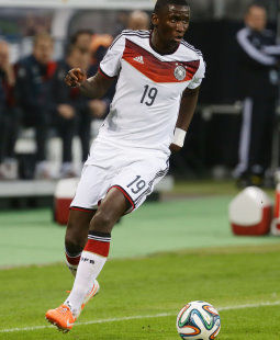 /?proxy=REDAKTION/Saison/Laenderspiele/2013-2014/D-Polen_Ruediger_Mai14_255x310.jpg