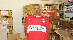 /?proxy=REDAKTION/News/2011-2012/News/Micha_Meusch_Lieferung_255x143.jpg