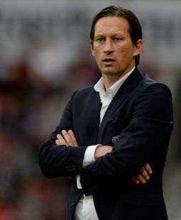 /?proxy=REDAKTION/News/2014-2015/Gegnerbericht_VfB-Leverkusen_1415_255x310.jpg