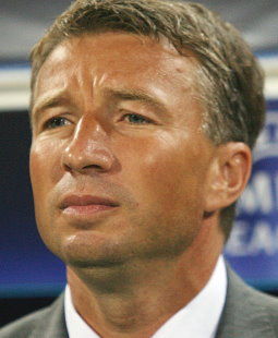 /?proxy=REDAKTION/News/2012-2013/Dan_Petrescu-255x310.jpg