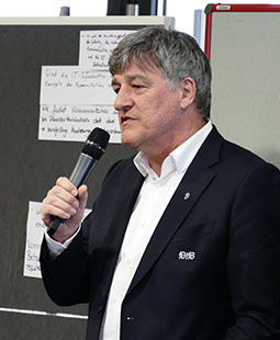 /?proxy=REDAKTION/Verein/News/20160319-Workshop-Vereins-Entwicklung-Wahler-255x310.jpg