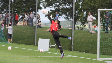 /?proxy=REDAKTION/News/2012-2013/Profis/Ulreich_vor_Gladbach_464x261_b.jpg