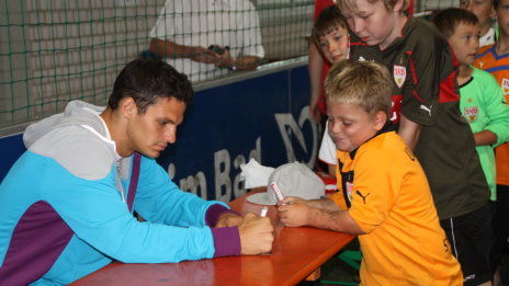 /?proxy=REDAKTION/Verein/Fussballschule/News/Fussballschule-Fellbach-464x261.jpg