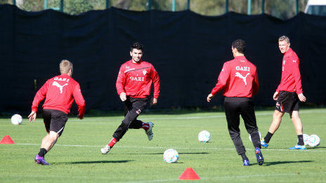 /?proxy=REDAKTION/News/2011-2012/Vorbereitung/Training_Belek_Montag_2_464x261.jpg