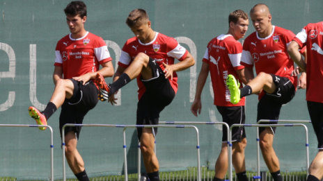 /?proxy=REDAKTION/News/2014-2015/VfB_Trainingsauftakt_1415_464x261a.jpg