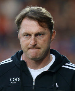 /?proxy=REDAKTION/News/2015-2016/VfB-FC-Ingolstadt-Gegnervorbericht-255x310.jpg