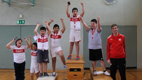 /?proxy=REDAKTION/Verein/Fussballschule/News/Fussball_trifft_Kultur_2013_464x261.jpg