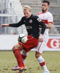 /?proxy=REDAKTION/Saison/VfB_II/2012-2013/VfBII_Wehen_Wiesbaden_255.jpg