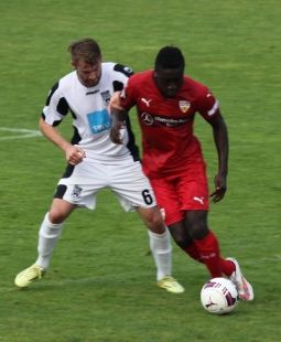 /?proxy=REDAKTION/News/2015-2016/VfB_II/15_16_SSV_Ulm_VfB_II_255.jpg