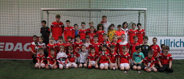 /?proxy=REDAKTION/Verein/Fussballschule/News/2016/20160216-VfB-Fussballschule-Faschings-Camp-606x261a.jpg