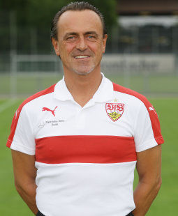 /?proxy=REDAKTION/News/2016-2017/20170713-Guenther-Schaefer-Portrait-255x310.jpg
