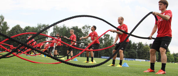Intensiv wird es auch wieder in Kapstadt zugehen, wenn der VfB sich auf die Rückrunde 13/14 vorbereitet. /?proxy=REDAKTION/News/2013-2014/Trainingslager_Suedafrika_606x261.jpg