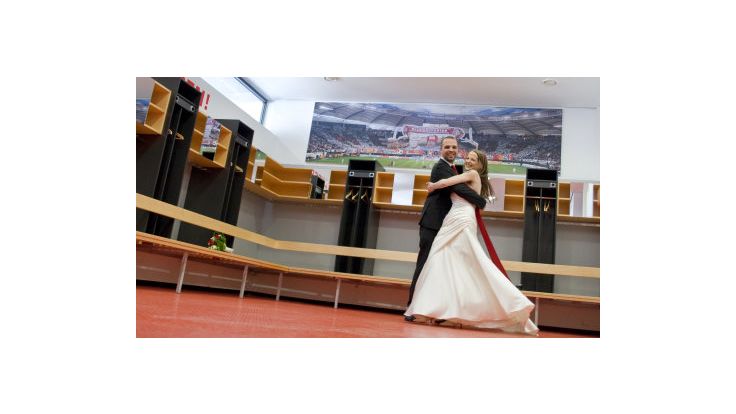 Vfb Stuttgart Grosser Hochzeitstag