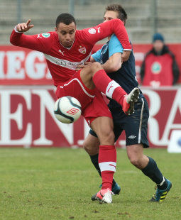 Mit der U20 der USA unterwegs: Jerome Kiesewetter /?proxy=REDAKTION/News/2012-2013/Kiesewetter_U20_WM-Quali_255x310.jpg
