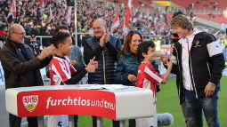 /?proxy=REDAKTION/Verein/VfBfairplay/Hoefleswetzer_TextmitBild_255x143.JPG