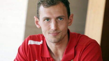 /?proxy=REDAKTION/News/2012-2013/Profis/Niedermeier_Vertrag_Belek_b_464x261.jpg