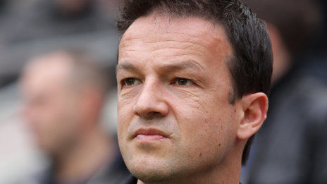 /?proxy=REDAKTION/News/2012-2013/Profis/Bobic_vor_VfB-Koeln_464x261.jpg