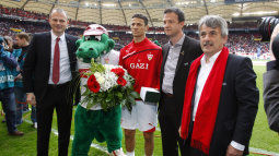 /?proxy=REDAKTION/News/2011-2012/News/Abschied_VfB-Wolfsburg1112_1_255x143.jpg