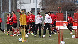 /?proxy=REDAKTION/News/2011-2012/News/Training120312_2_255x143.jpg