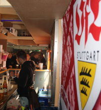 Galerie Party-Fanzug VfB Stuttgart nach Genk