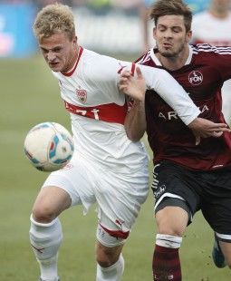 Christoph Hemlein mit vollem Einsatz /?proxy=REDAKTION/News/2011-2012/News/Hemlein_255x310.jpg