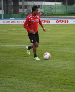 /?proxy=REDAKTION/News/2012-2013/Profis/Didavi_Balltraining_255x310.jpg