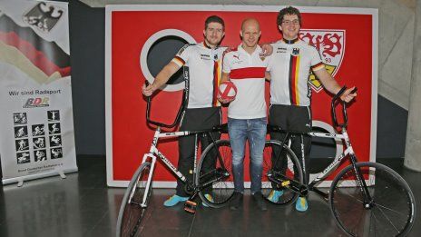 /?proxy=REDAKTION/News/2016-2017/20161122-Tobias-Werner-trifft-Radsportler-464x261.jpg
