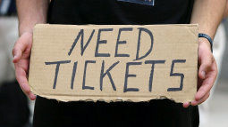 An der Tageskasse: Tickets für die VfB Fans /?proxy=REDAKTION/News/2012-2013/Testspiele/Swansea-Tickets-255x143.jpg