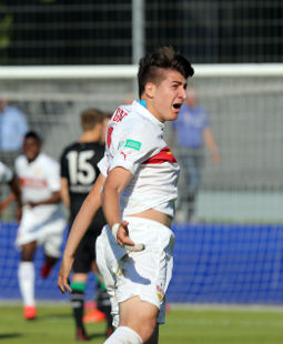 /?proxy=REDAKTION/Saison/Jugend/U17/2014-2015/1415_DM_Halbfinale_VfB_-_Hannover_255x310.jpg